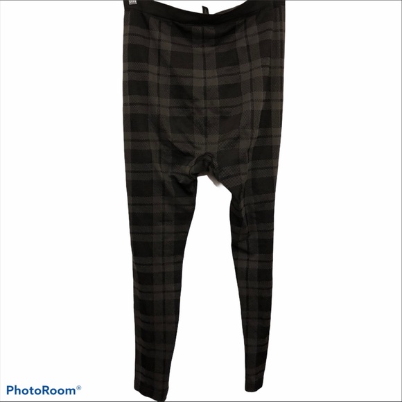 Lane Bryant black, gray plaid high waist leggings - Picture 2 of 6